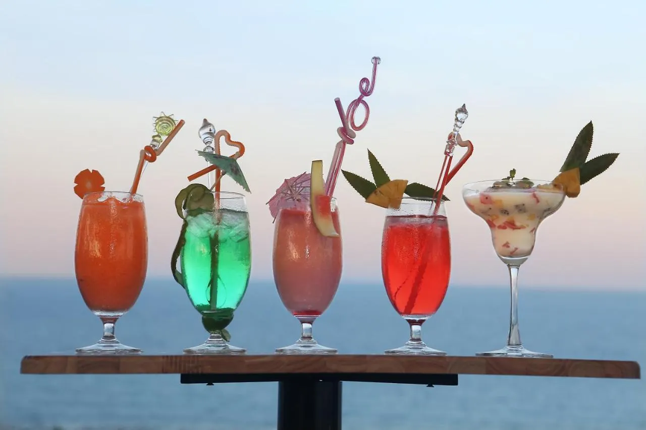 Cherry Hotel & Apartment Da Nang - Phoenix 2 Hotel
